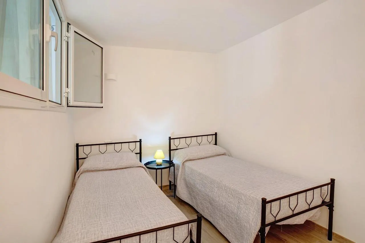 דירות G House דולצ'אקווה