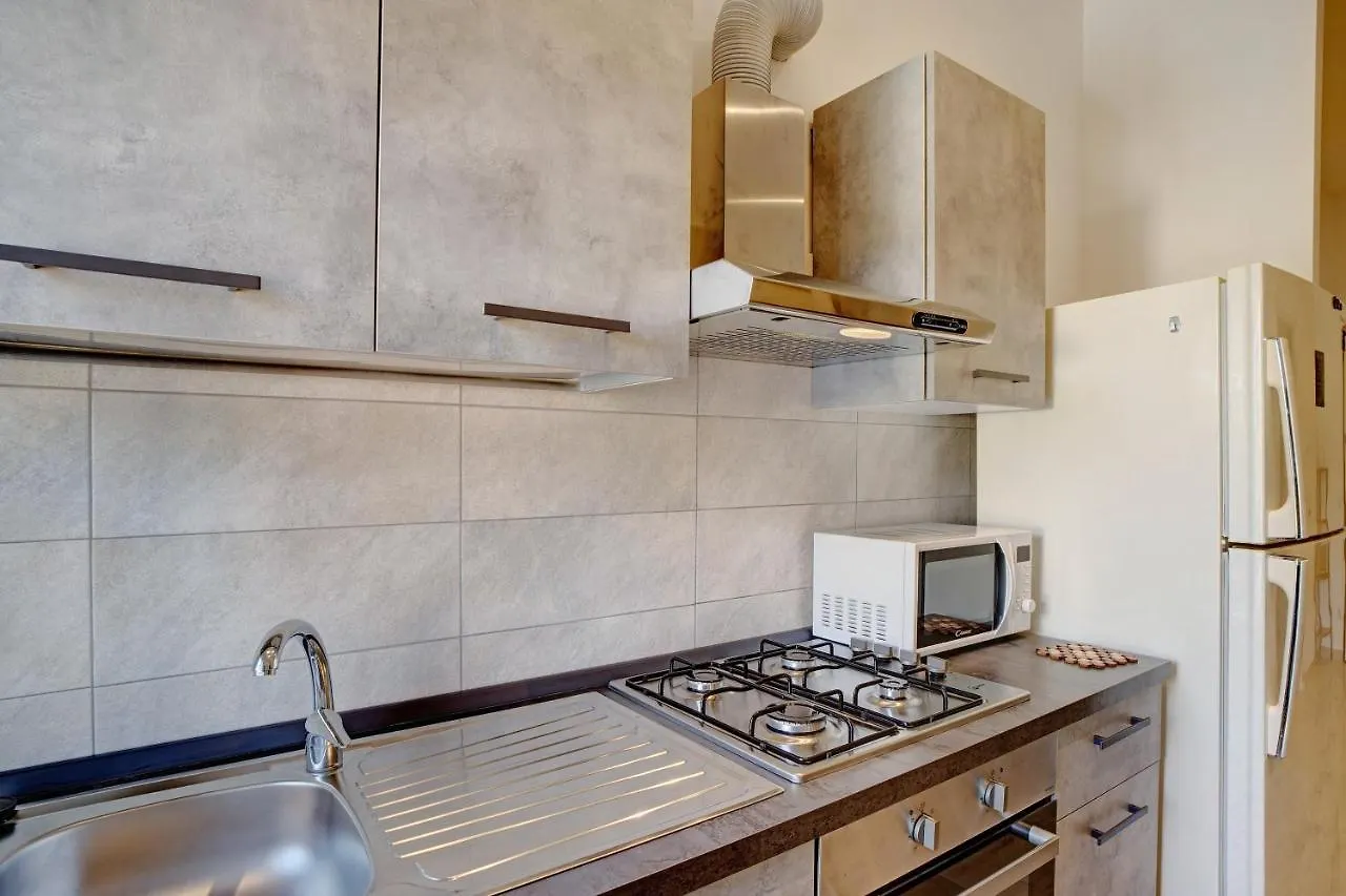 G House Dolceacqua Apartment